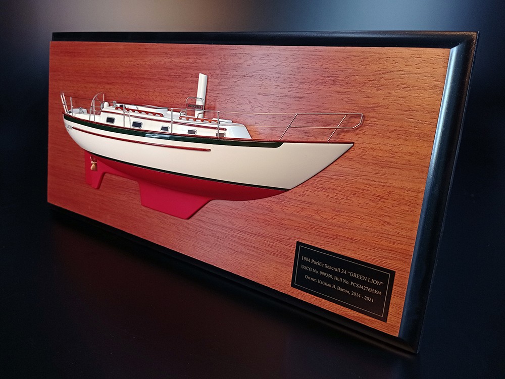 Custom Half Models - Pacific Seacraft - Pacific Seacraft 34 custom model with deck details - Abordage