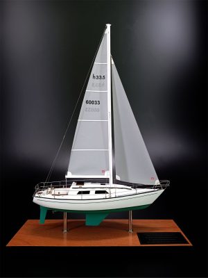 Custom Models - - Hunter 33 custom model - Abordage