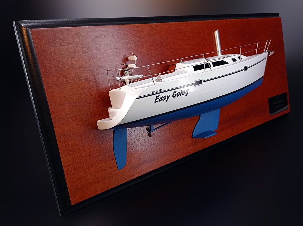 Custom Half Models - Catalina - Catalina 320 half model with deck details - Abordage