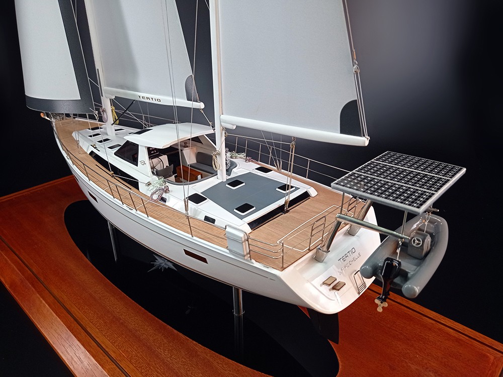 Custom Models - Amel - Amel 55 custom model replica - Abordage