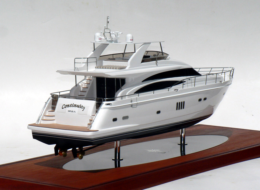 Custom Models - - Viking 70 "Continuity" - Abordage