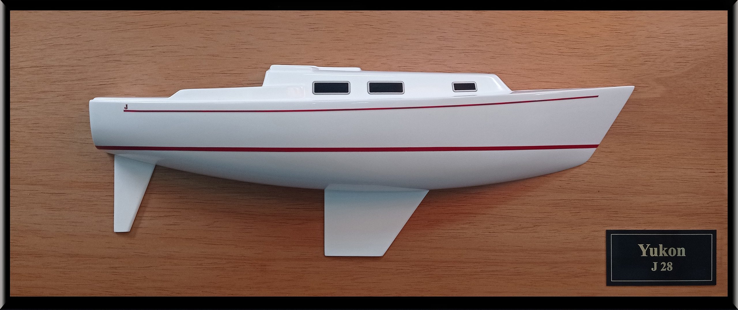 Custom Half Models - JBoats - J 28 JBoats Custom half model with cabin and cockpit only - Abordage