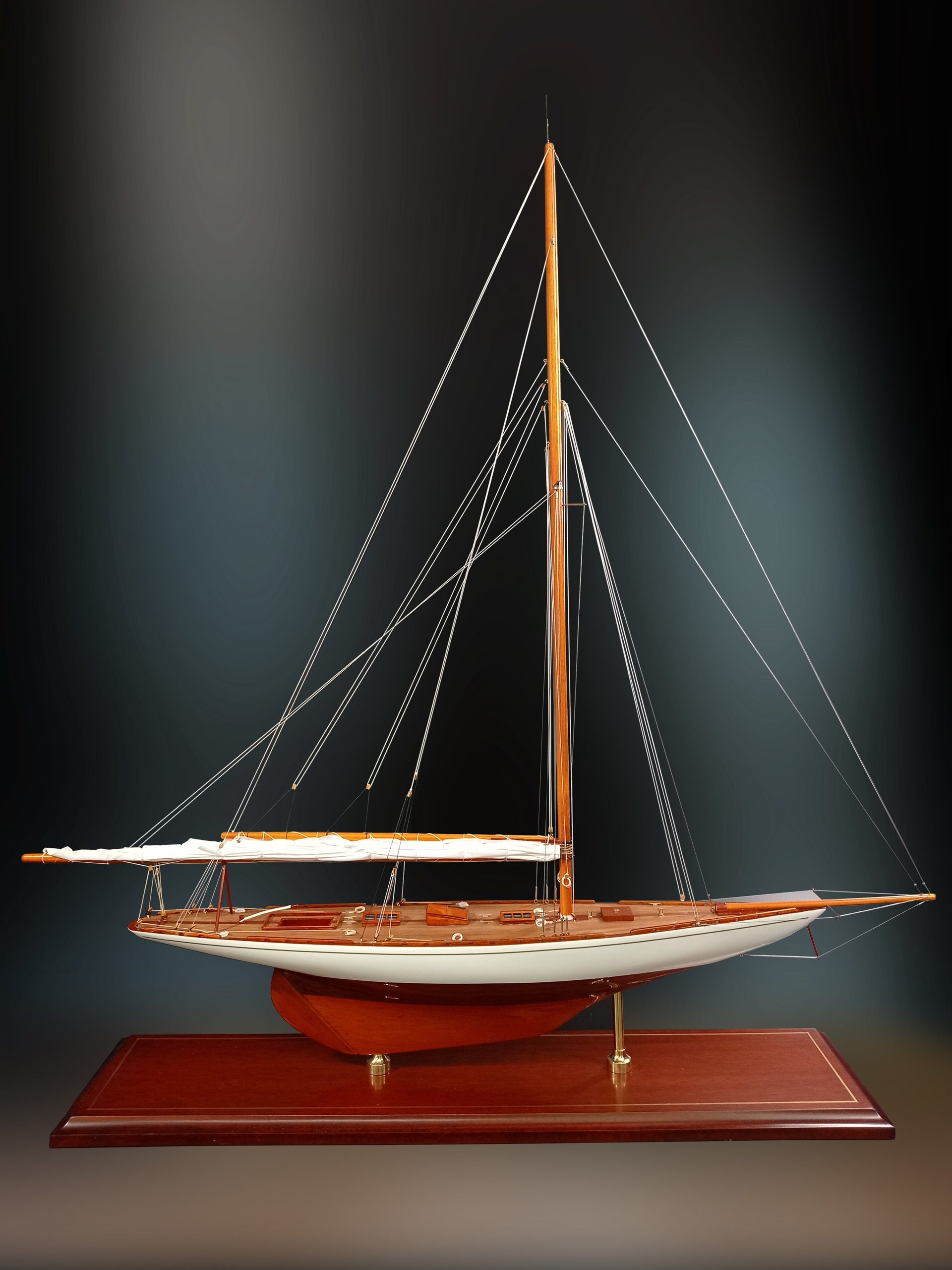 Yates clásicos - - Tuiga 1909 - Abordaje