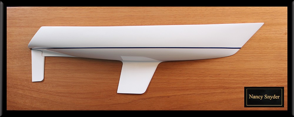 Tartan T10 flushdeck custom half hull