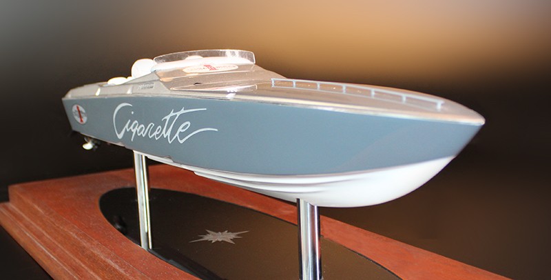 Cigarette 39 Topgun custom model replica