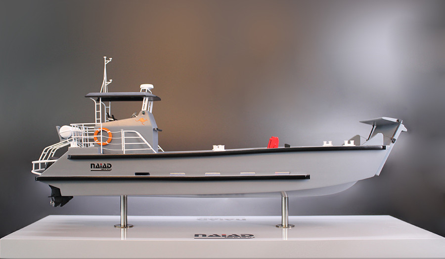 YWE Navy LCL – Landing Craft model from The Whiskey Project Group