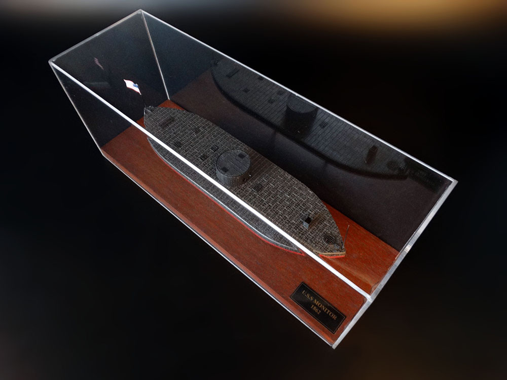 Historic Ships - - USS Monitor 1862 - Abordage