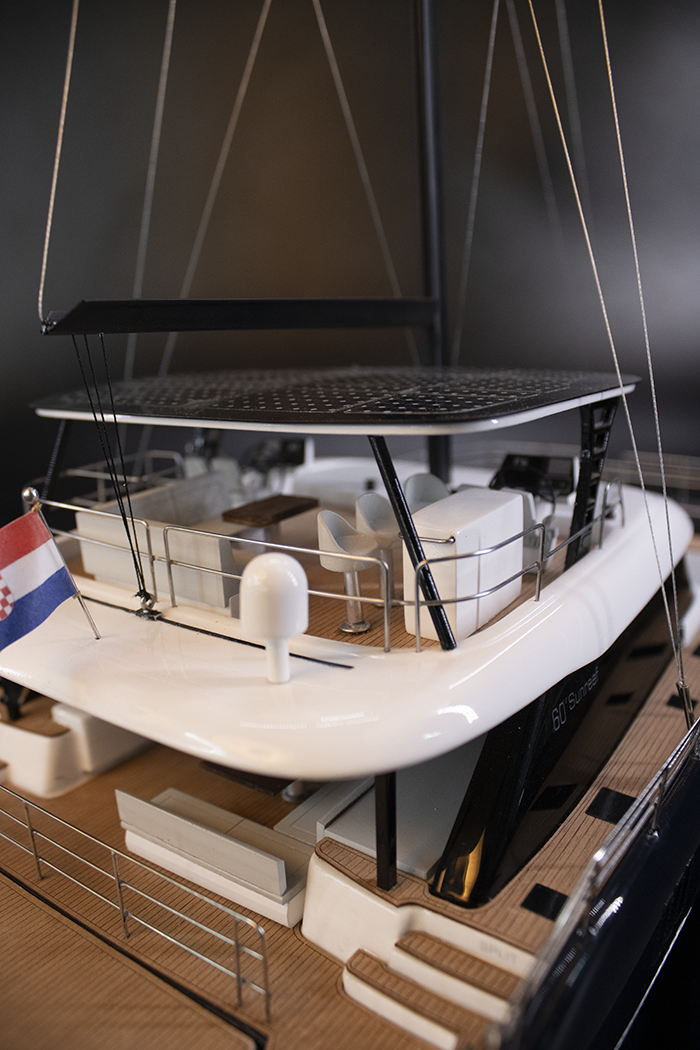 Sunreef Sail 60 desk model
