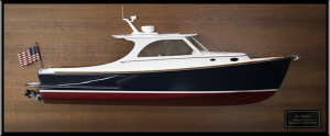 Hinckley Talaria 34 custom half model with deck details