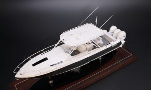 Intrepid 400 Cuddy desk model replica