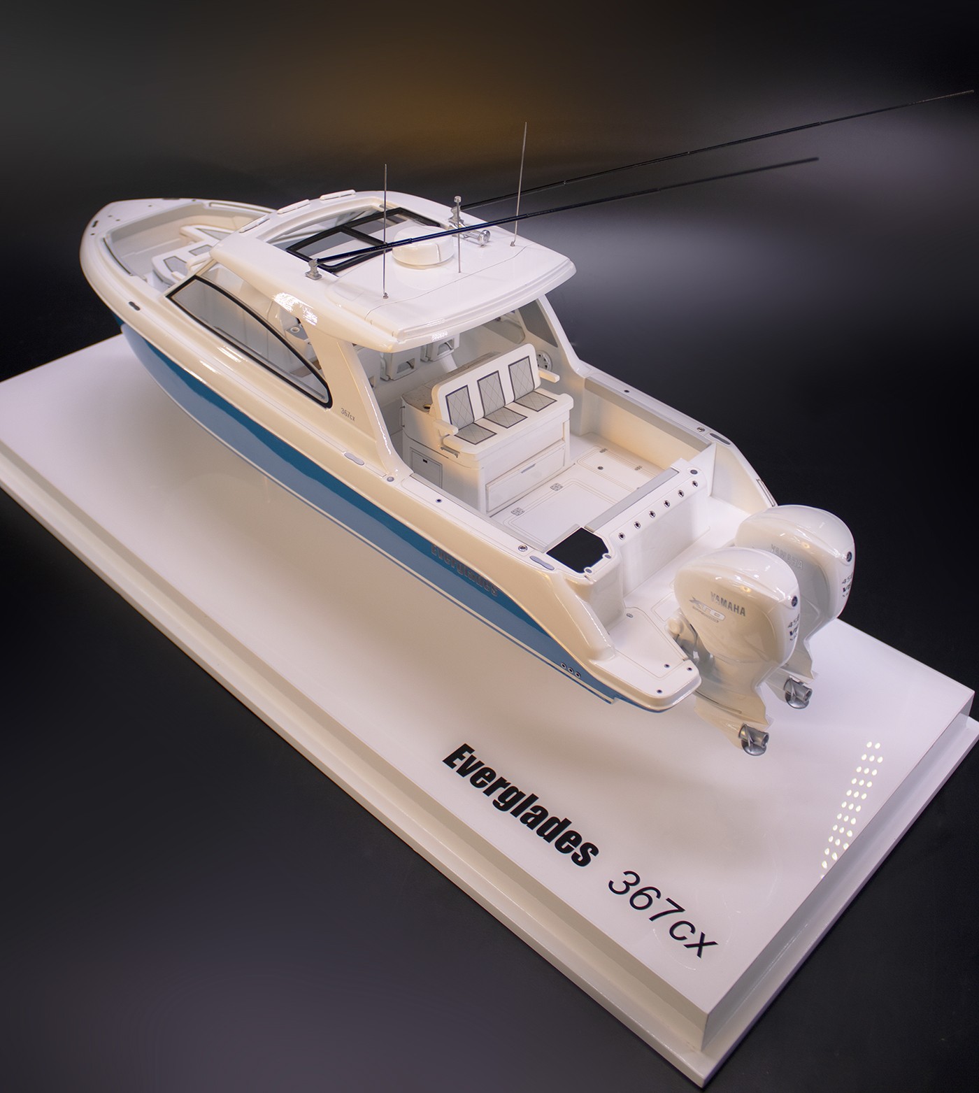 Everglades 367cx dazzling custom model