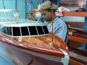 Custom Models - Hacker Craft - Hacker-Craft "Thunderbird" 1939 - 55 Foot Wooden Speedboat. - Abordage