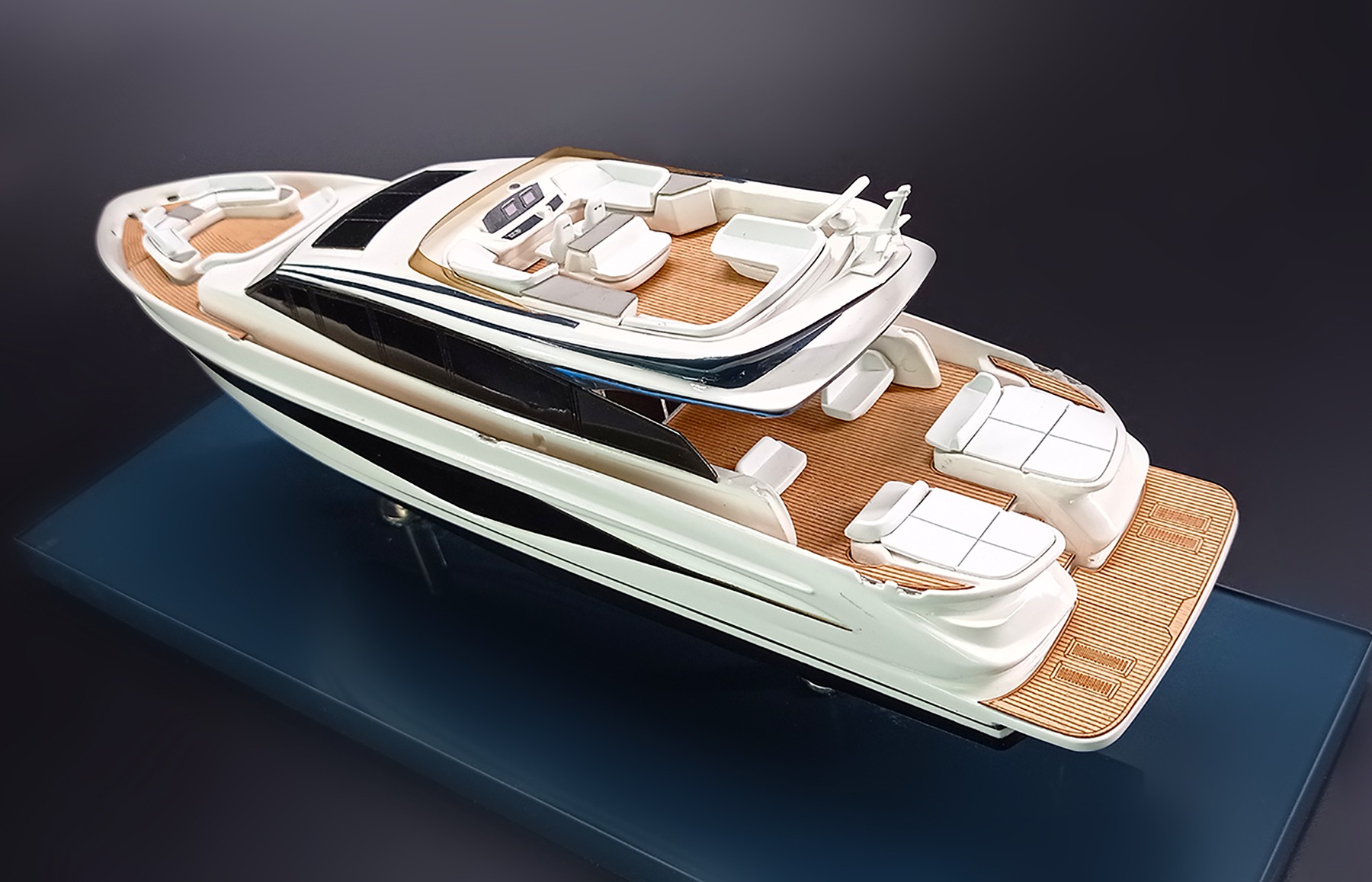 Princess Yacht S80 phenomenal desk model
